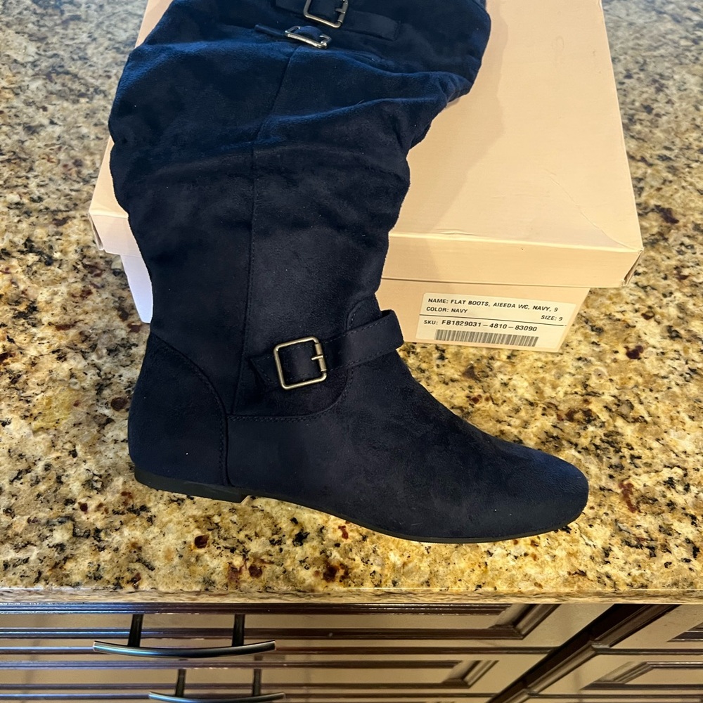 New boots - Picture 2 of 2